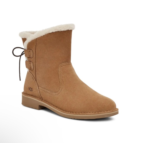 UGG Shoes - NEW UGG Naiyah Winter Boots Size 10
